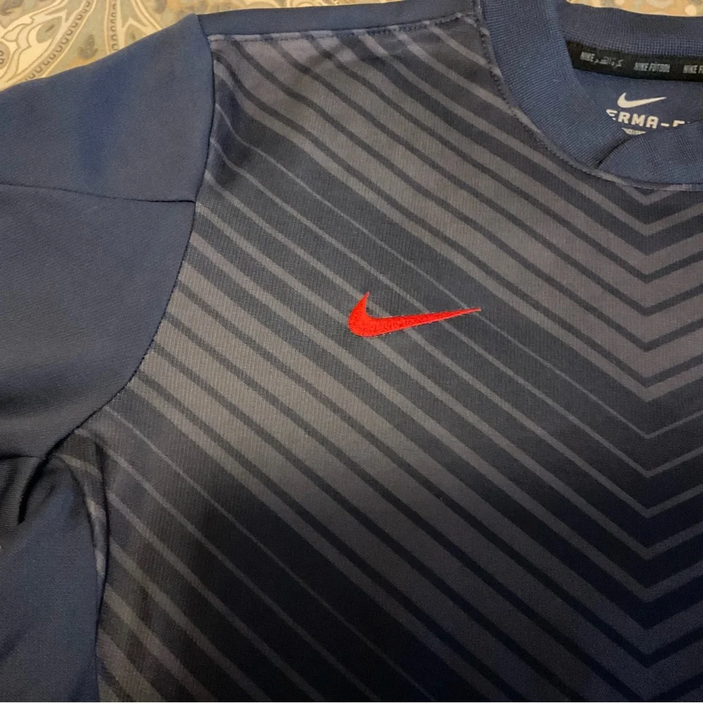 Mint Vintage Nike Therma Fit 2008 USA USWNT Soccer Pullover Women’s Sz M Worn 1x - Picture 3 of 11